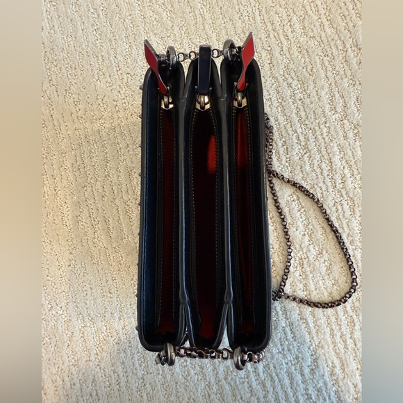 Christian Louboutin Triloubi Small Shoulder Bag Calf Leather Black - Picture 13 of 16